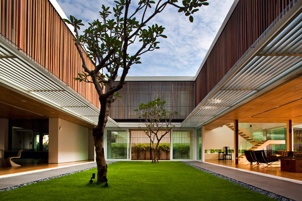 新加坡现代简约的四合院式别墅设计